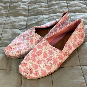 TOMS Pink Sprinkle Print Slip-On Flats – Women’s 9.5